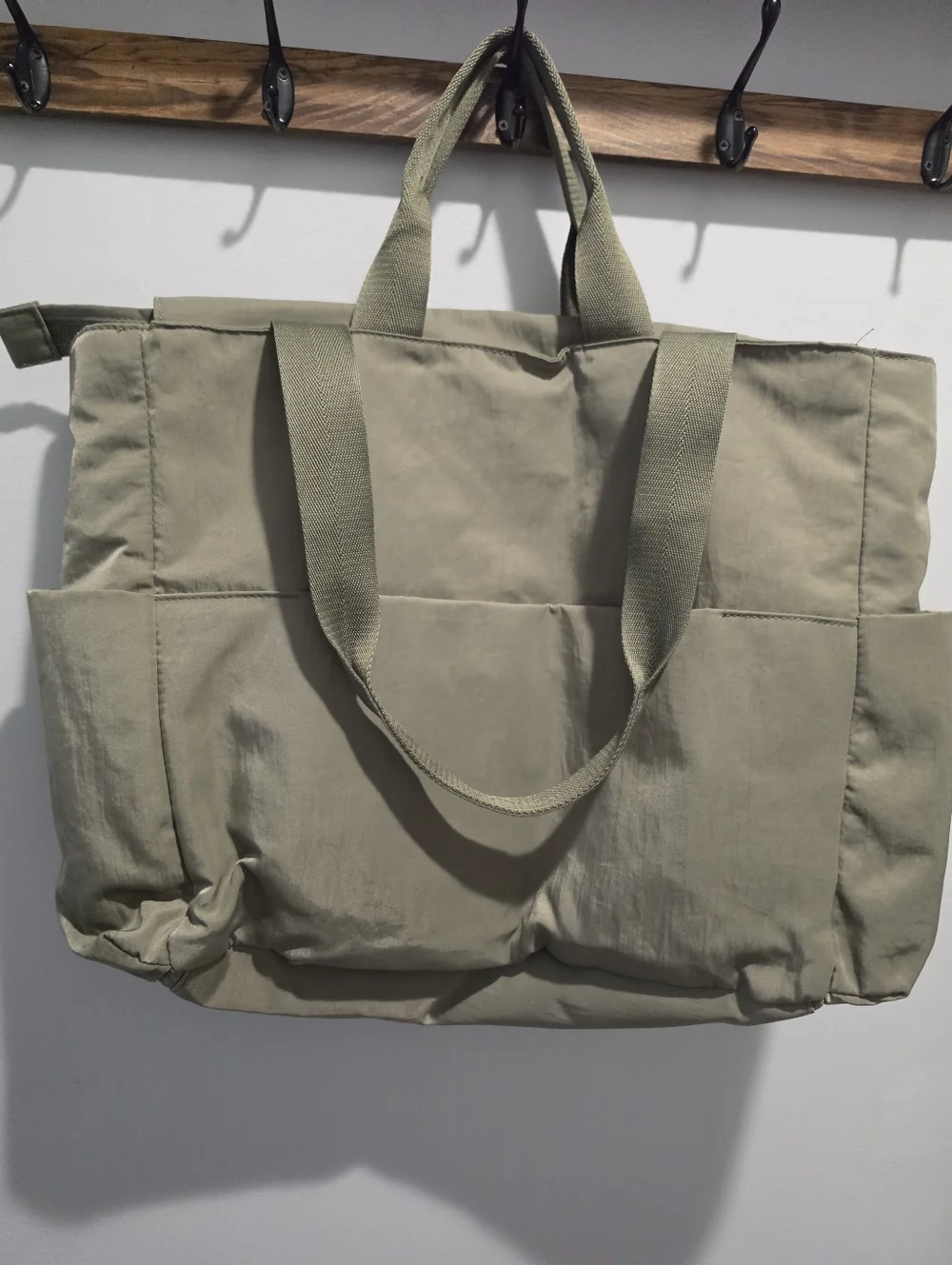 Beis Sport Carry All Tote In Olive - Picture 2 of 4